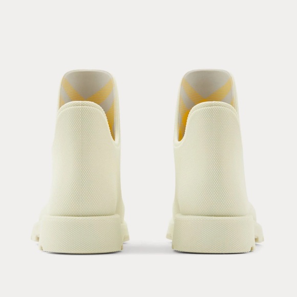 Rubber Marsh Low Boots - Picture 2 of 4